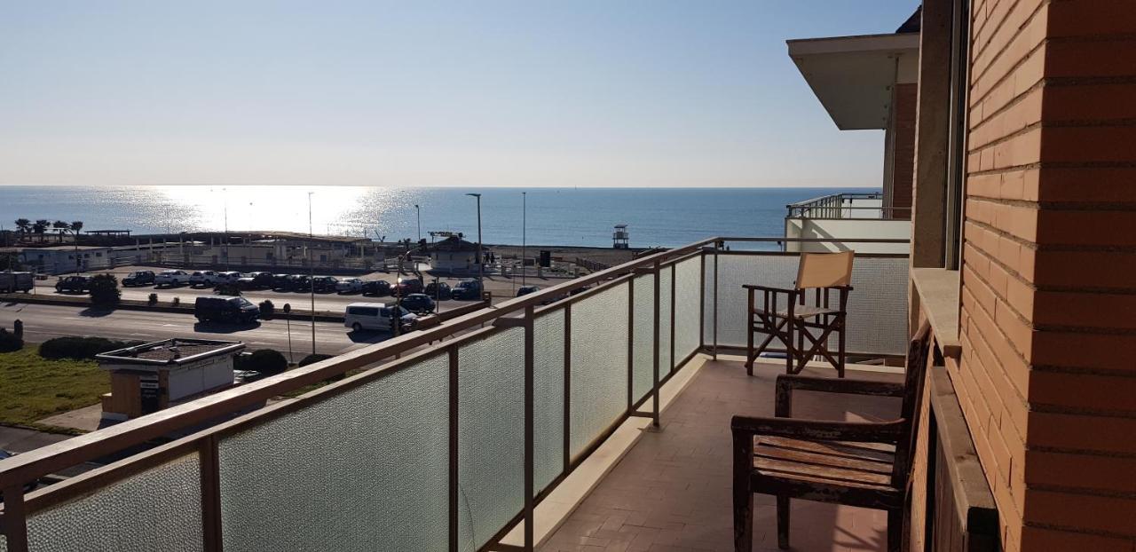 Sea View Apartamento Lido di Ostia Exterior foto